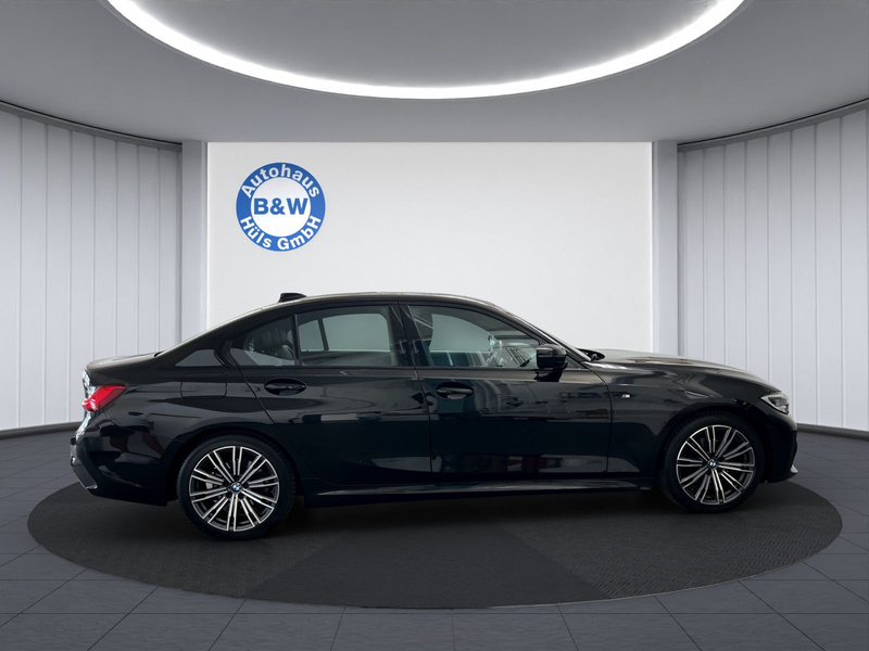 BMW 320 i M Sport LED-LASER*NAVI*LEDER*HI-FI*GSD — photo 5