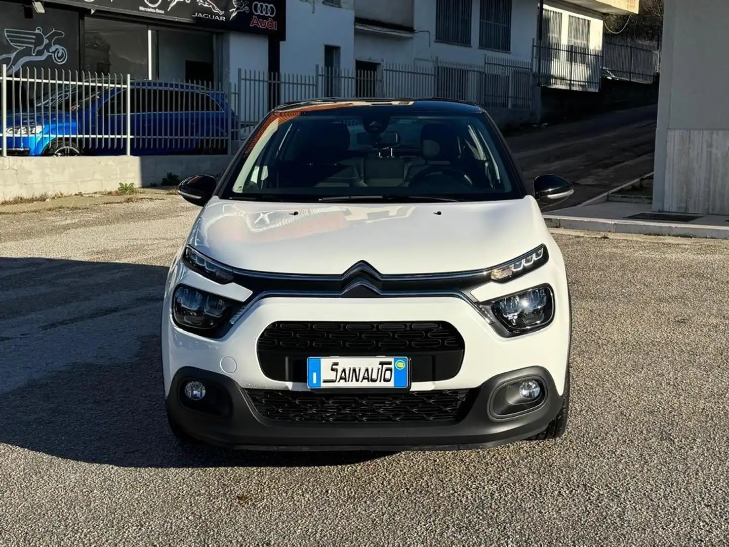 Citroen C3 Citroen C3 1.5 blueHDI shine GARANZIA OK NEOPATENT Weiß - 2
