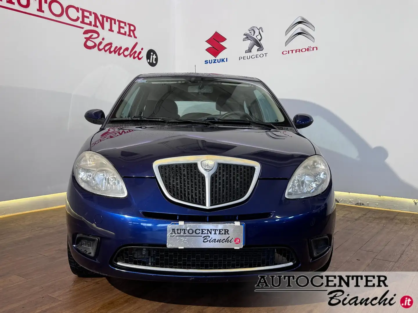 Lancia Ypsilon Ypsilon 1.2 8v Blu/Azzurro - 2