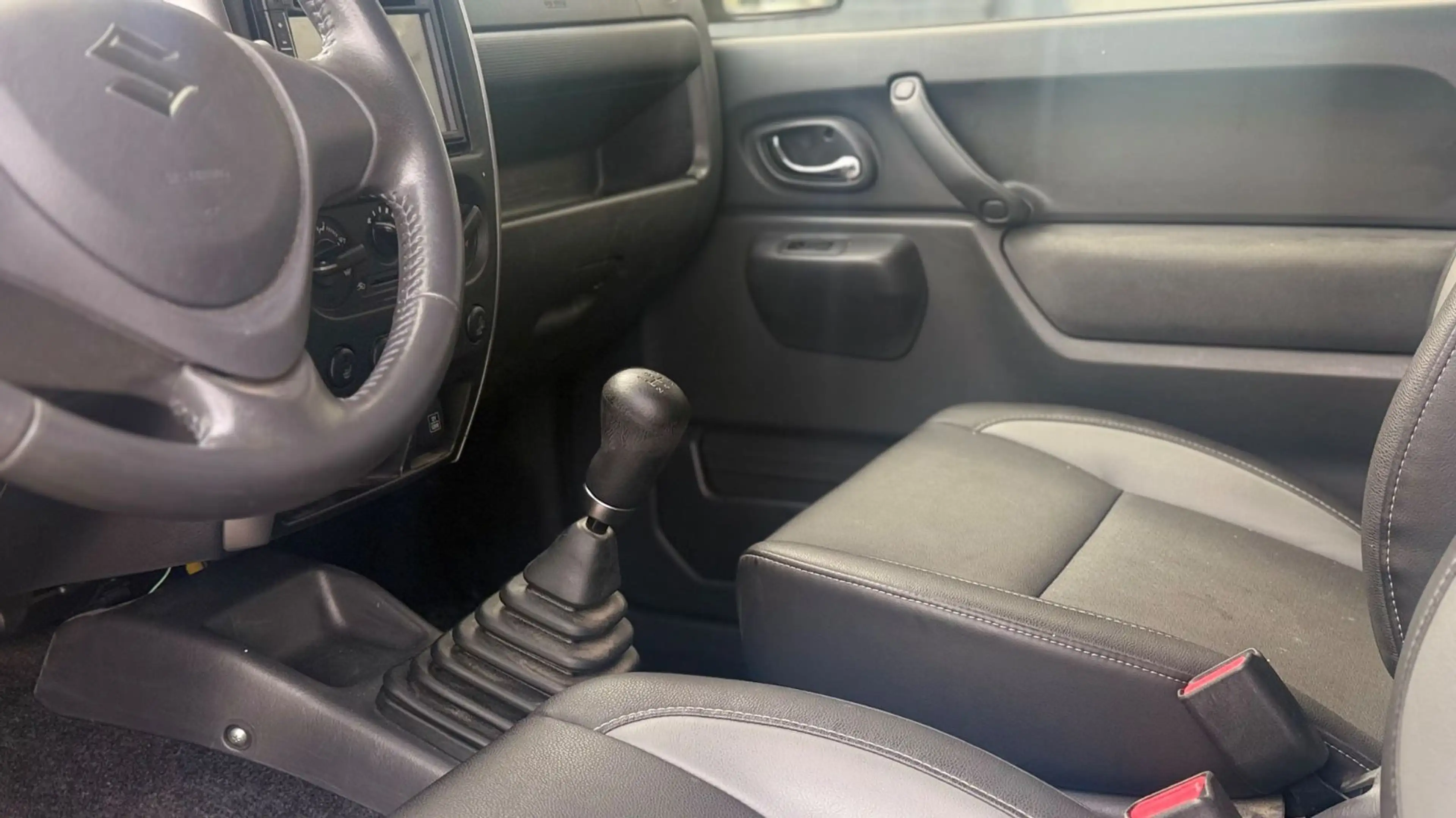 Suzuki Jimny ALLGRIP Ranger|LEDER|NAVI|SPORTPAKET|KLIMA|AHK| — photo 10