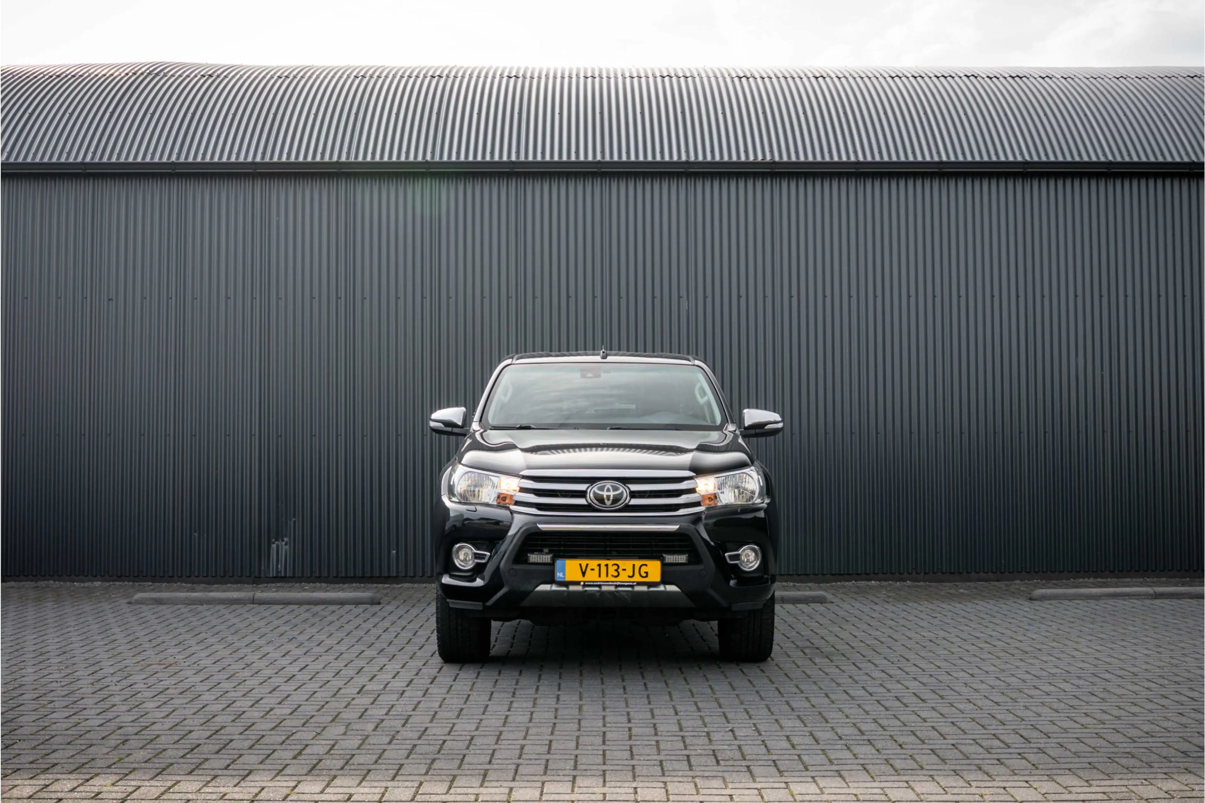 Toyota Hilux 2.4 D 4WD | 4x4 | 150 PK | Camera | Cruise | Airco — photo 3