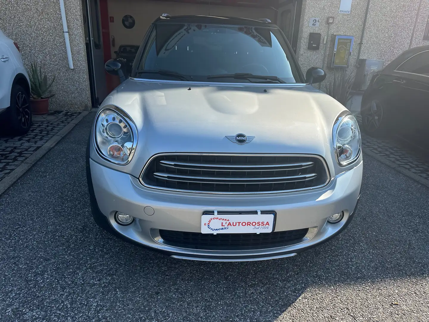 MINI Cooper D Countryman R60 1.6 diesel Plateado - 2