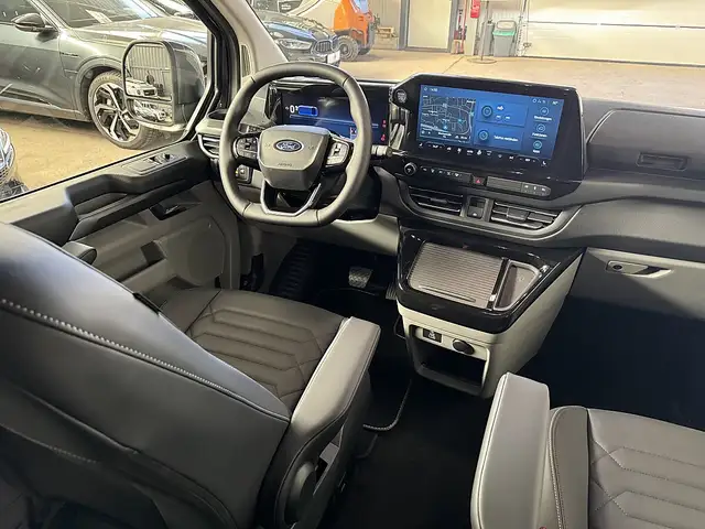 Ford Tourneo Custom Bus 2.5 PHEV 340 L1H1 Titanium X Aut. / 8 Sitze... Ansicht 9