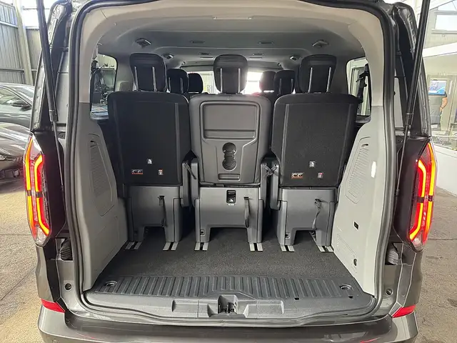 Ford Tourneo Custom Bus 2.5 PHEV 340 L1H1 Titanium X Aut. / 8 Sitze... Ansicht 23