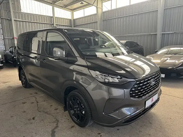 Ford Tourneo Custom Bus 2.5 PHEV 340 L1H1 Titanium X Aut. / 8 Sitze... Ansicht 4