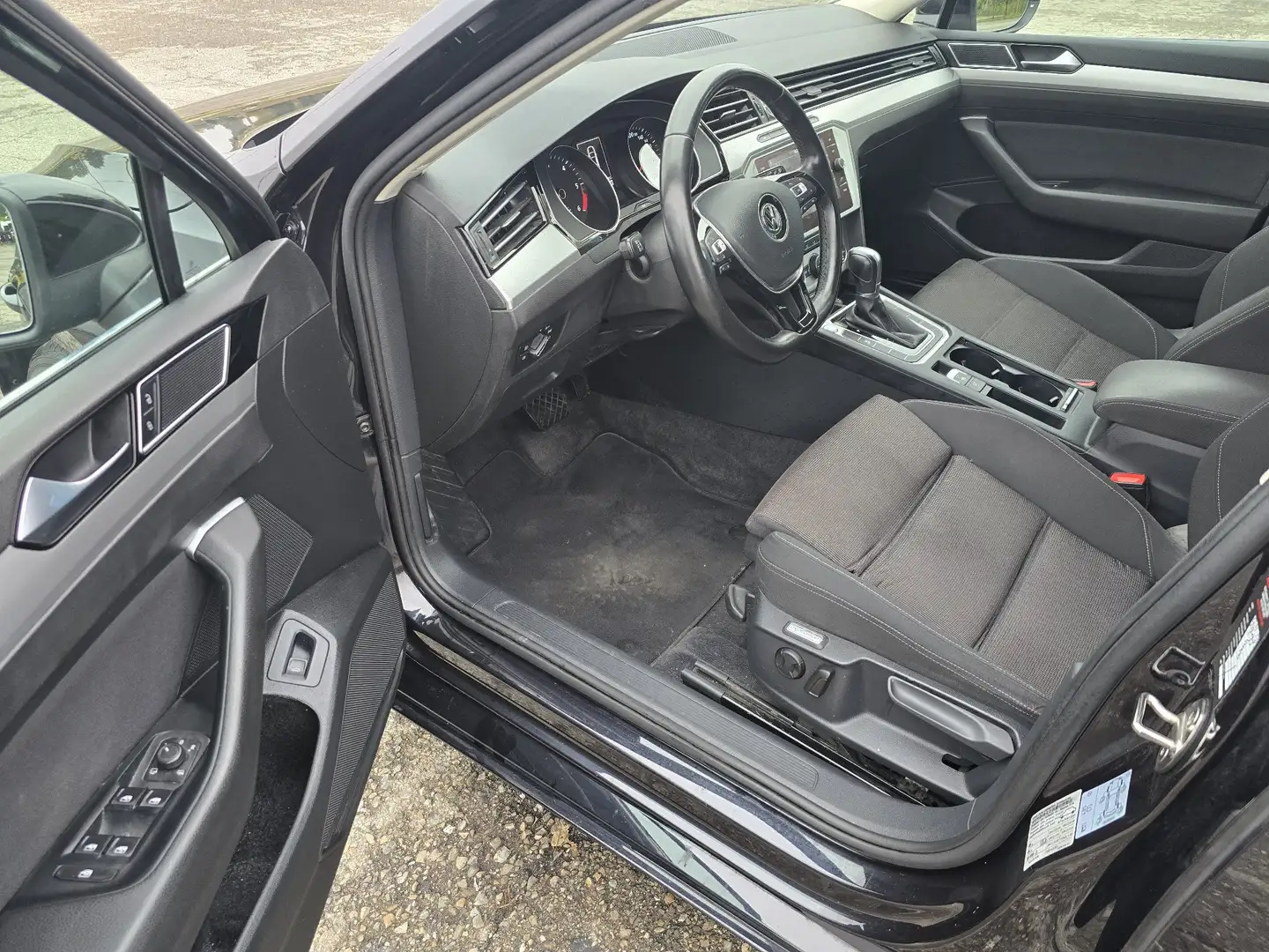 Volkswagen Passat 2.0 tdi Highline 150cv, Navi - cambio DSG Nero - 2