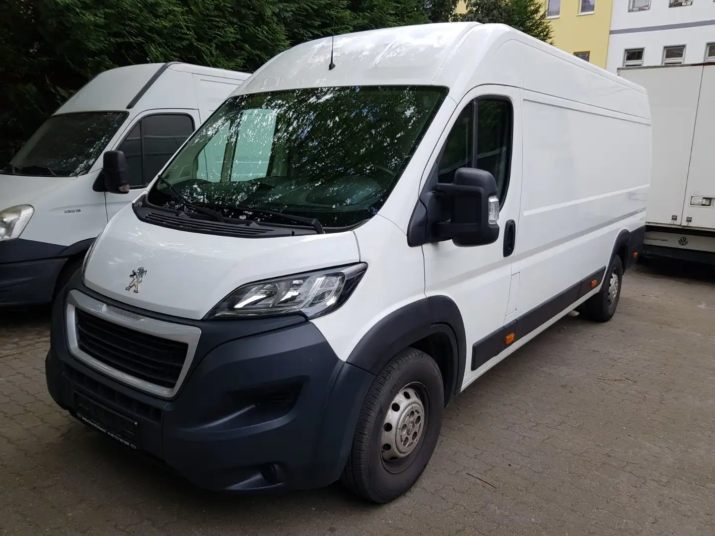 Peugeot Boxer Maxi2.0 BLUE HDI 160 PS Klima Temp. Top Zust Weiß - 1
