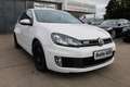 Volkswagen Golf GTD/AUTOMATIK/NAVI/SITZHEIZUNG/SCHIEBEDACH Bílá - thumbnail 1