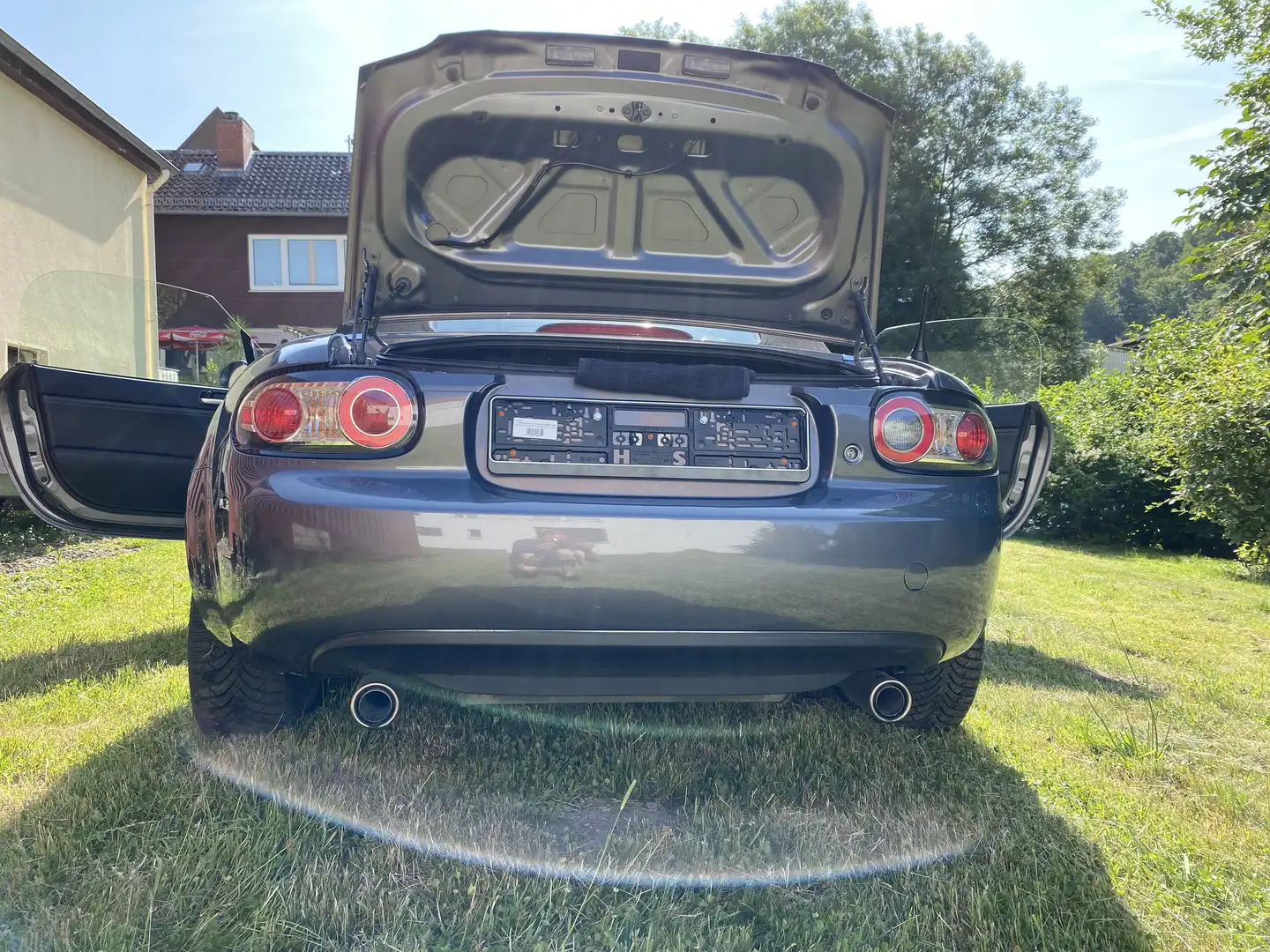 Mazda MX-5 1.8 i MZR Roadster Coupe NC1  Revolution Grau - 2