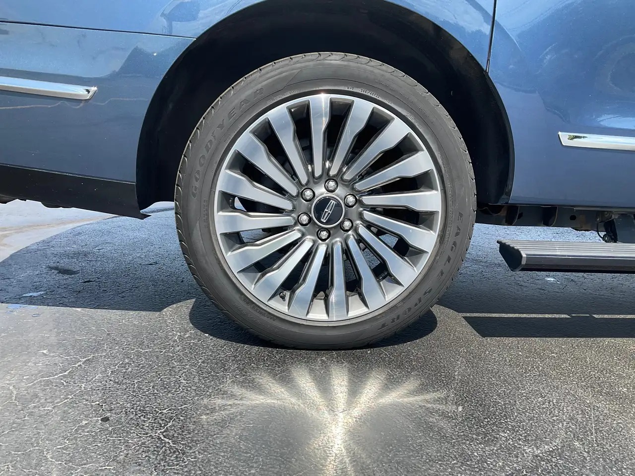 Lincoln Navigator снимка Lincoln Navigator