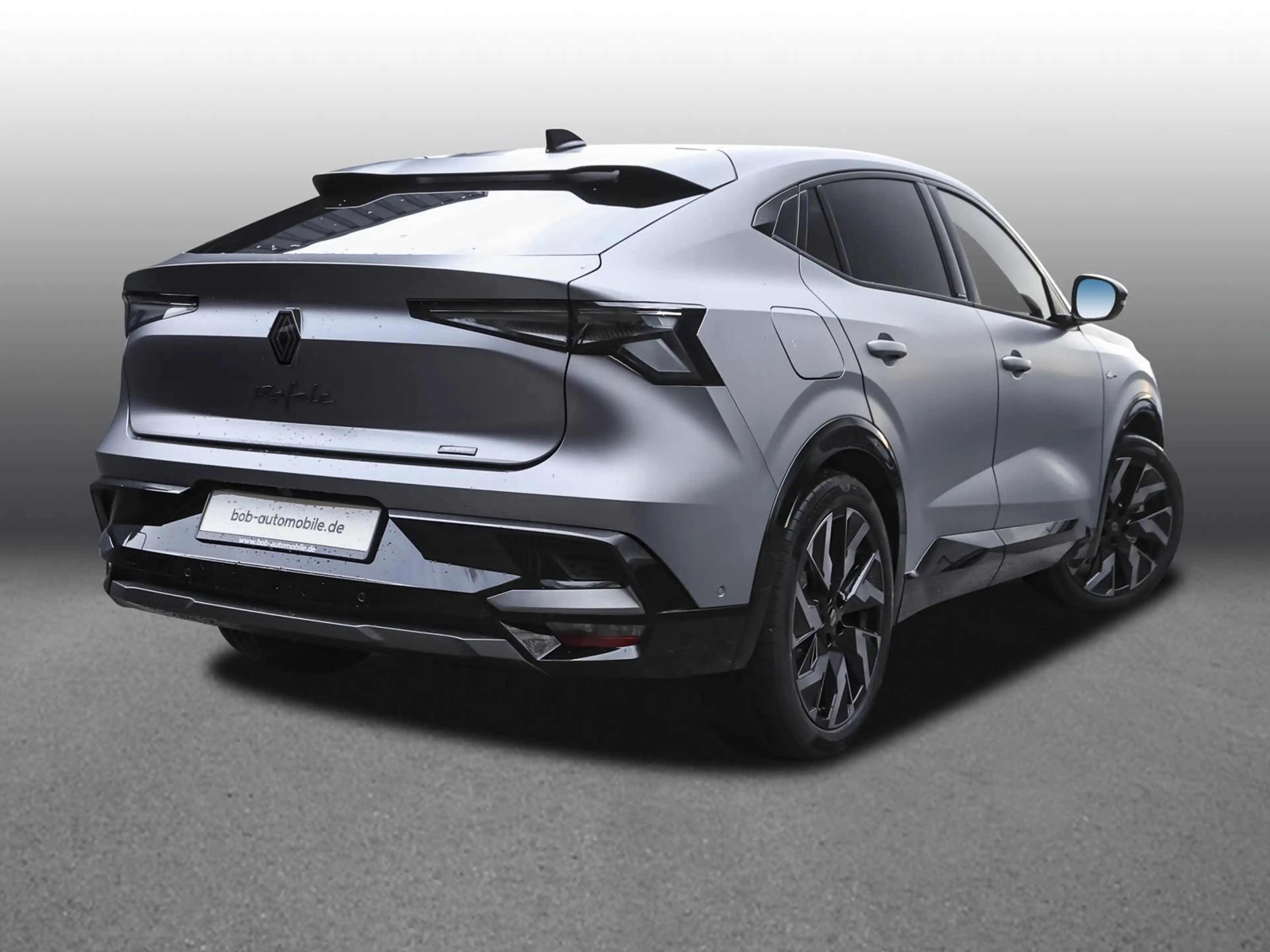 Renault Rafale Esprit Alpine Plug-in Hybrid 300 4x4 GJR — photo 2