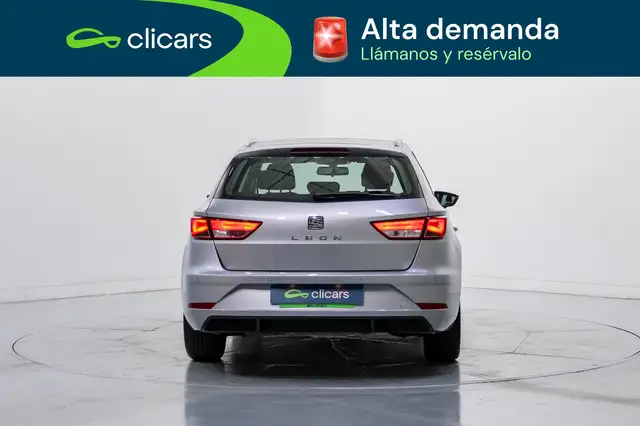 SEAT Leon view 4