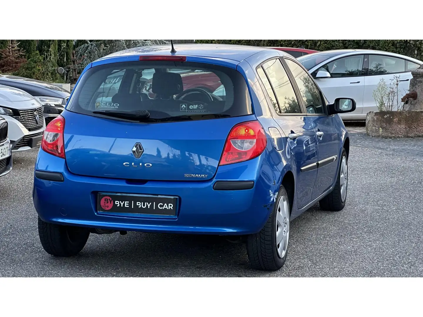 Renault Clio RENAULT CLIO 1.5 DCI 85 DYNAMIQUE Bleu - 2