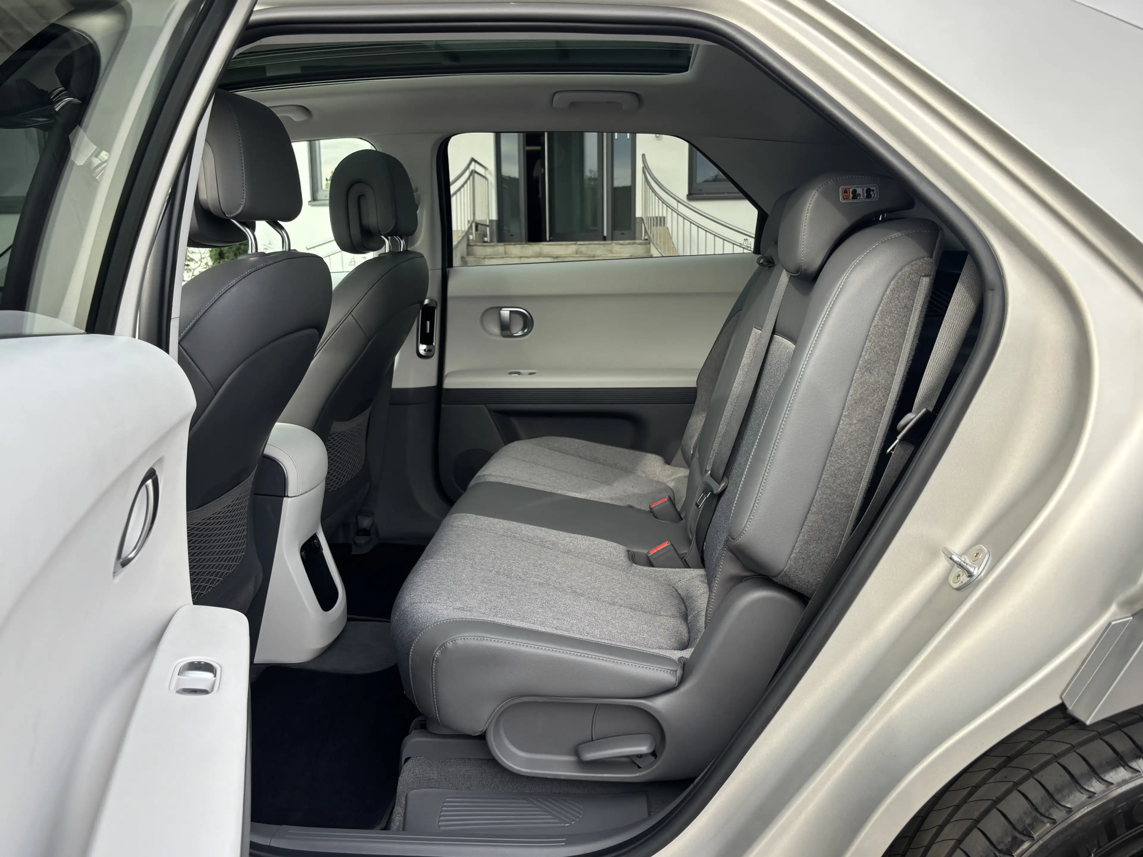 Hyundai IONIQ 5 Techniq PIXEL ACC NAV PANO CAM eHECK AHK — photo 12