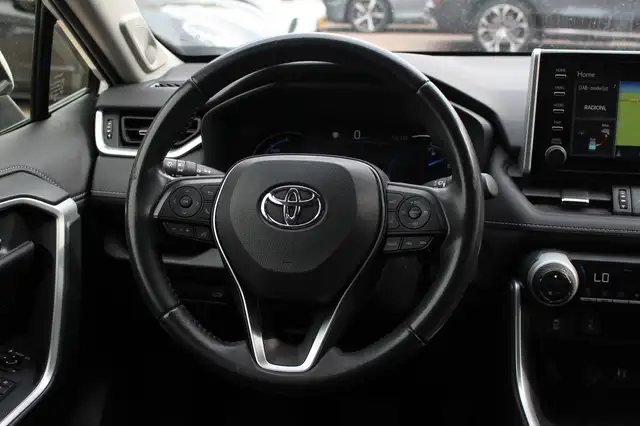 Toyota RAV4 view 18