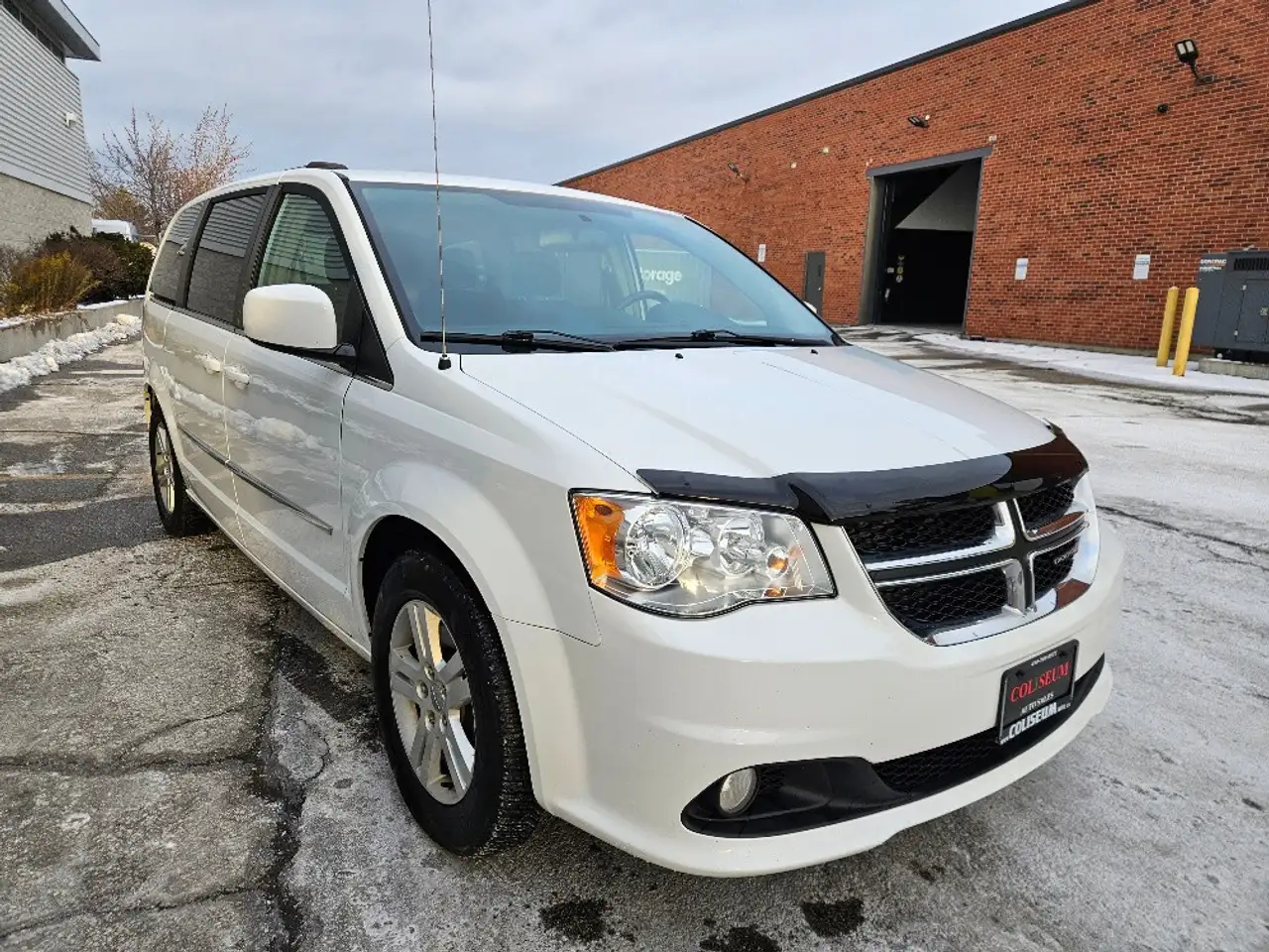 Dodge Grand Caravan снимка Dodge Grand Caravan
