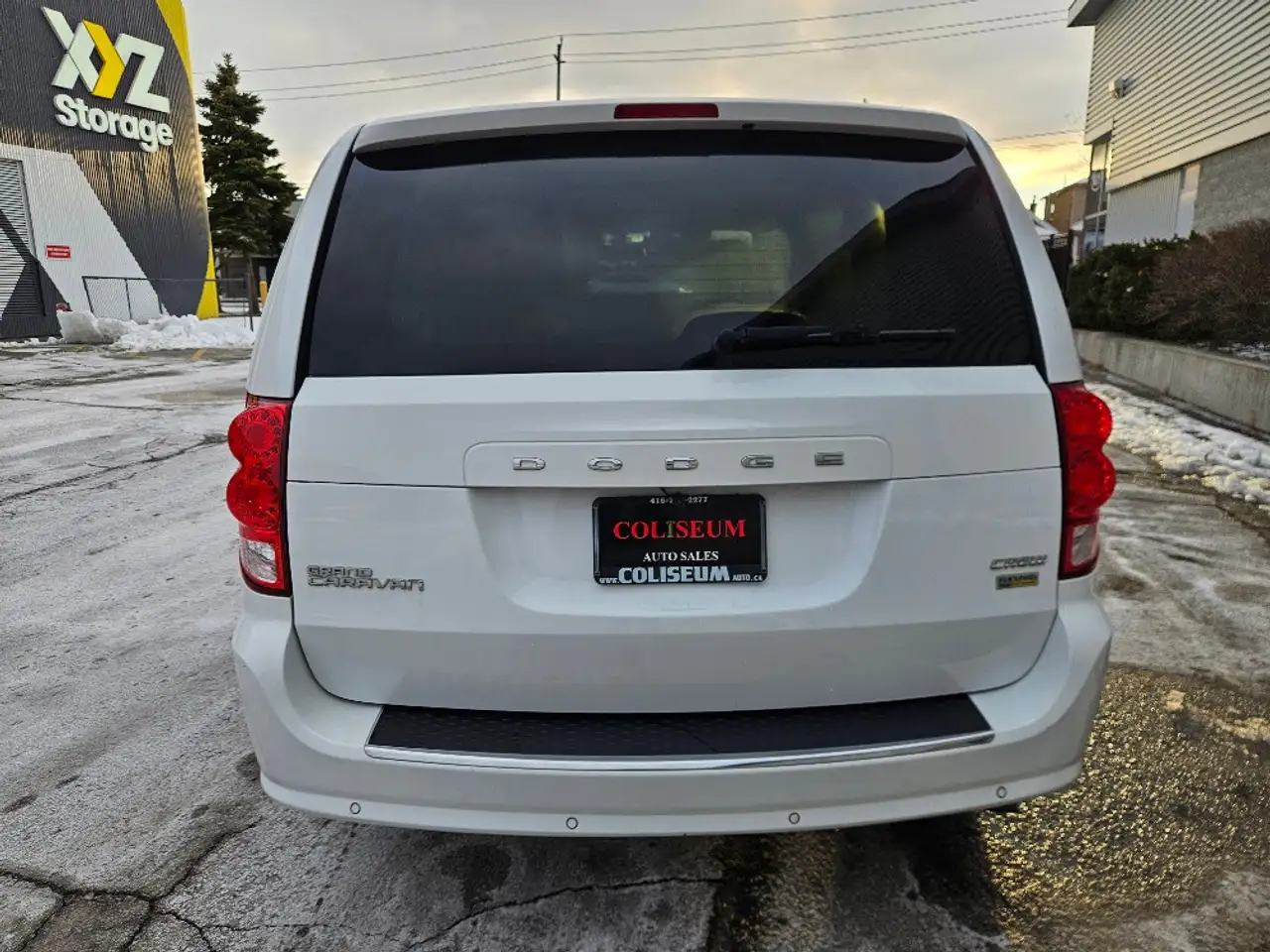 Dodge Grand Caravan снимка Dodge Grand Caravan
