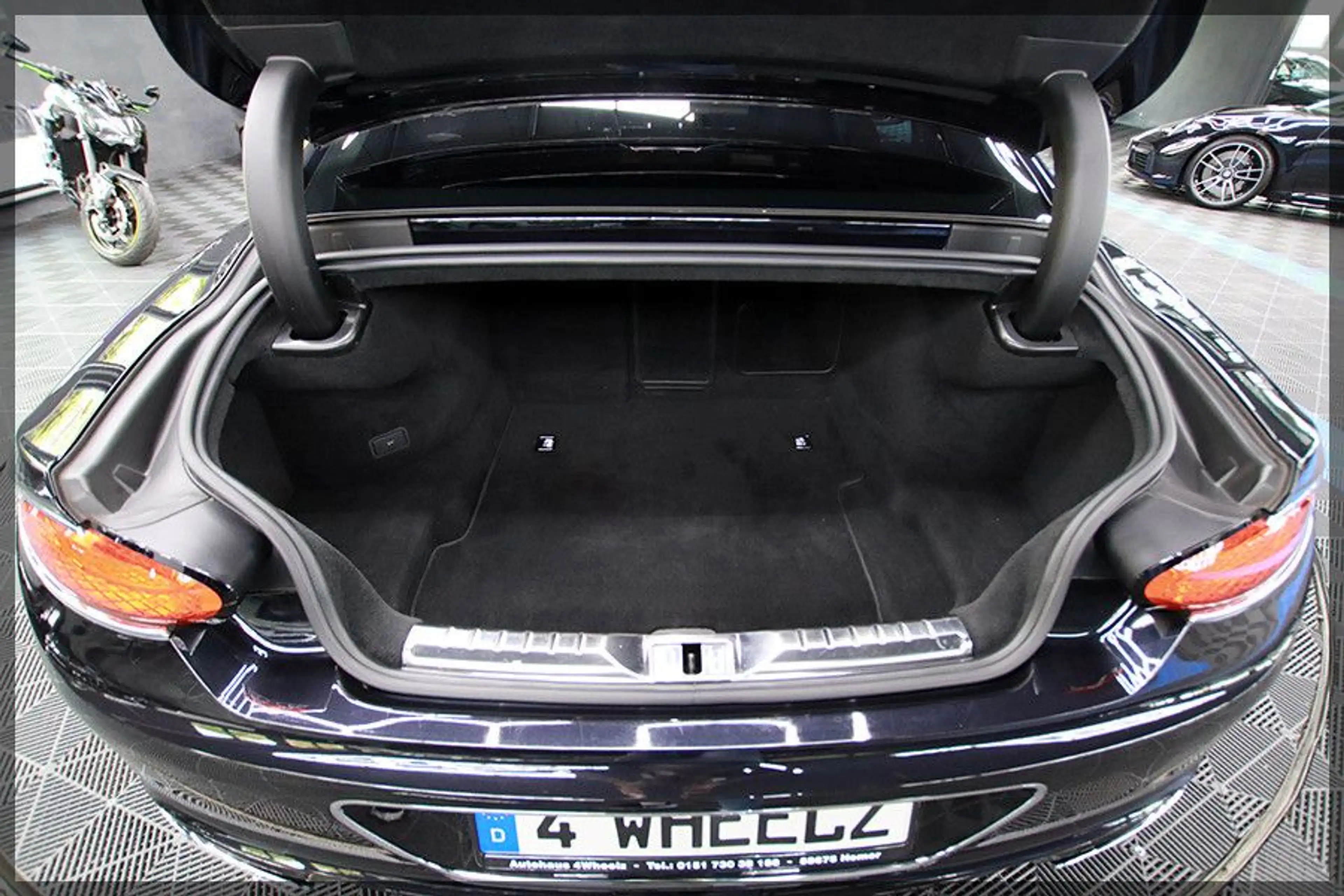 Bentley Continental GT 6.0 W12 4WD DCT CAM / PDC / MWST — photo 12