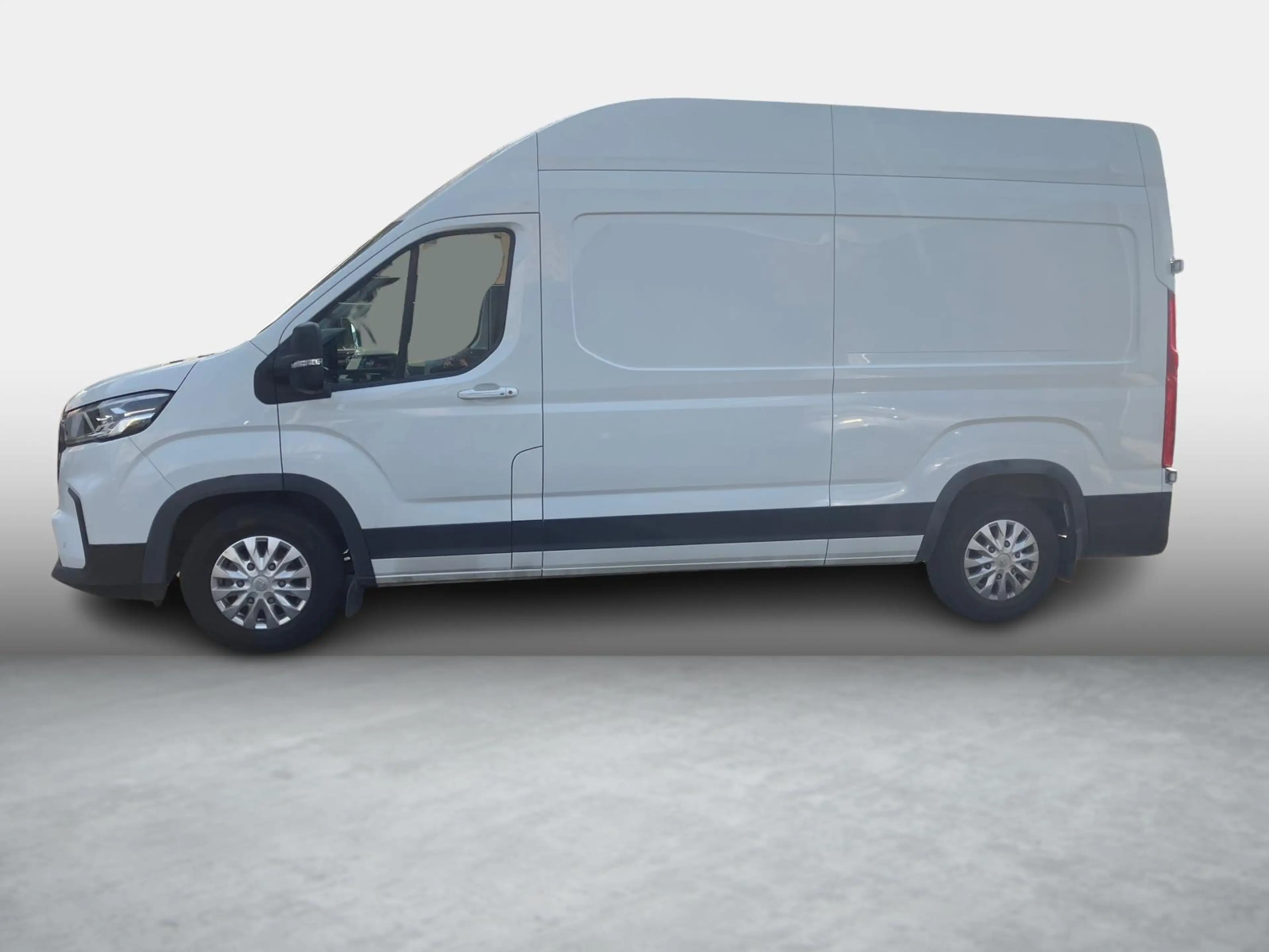 Maxus eDeliver 9 L3H3 89kWh N1 — photo 2