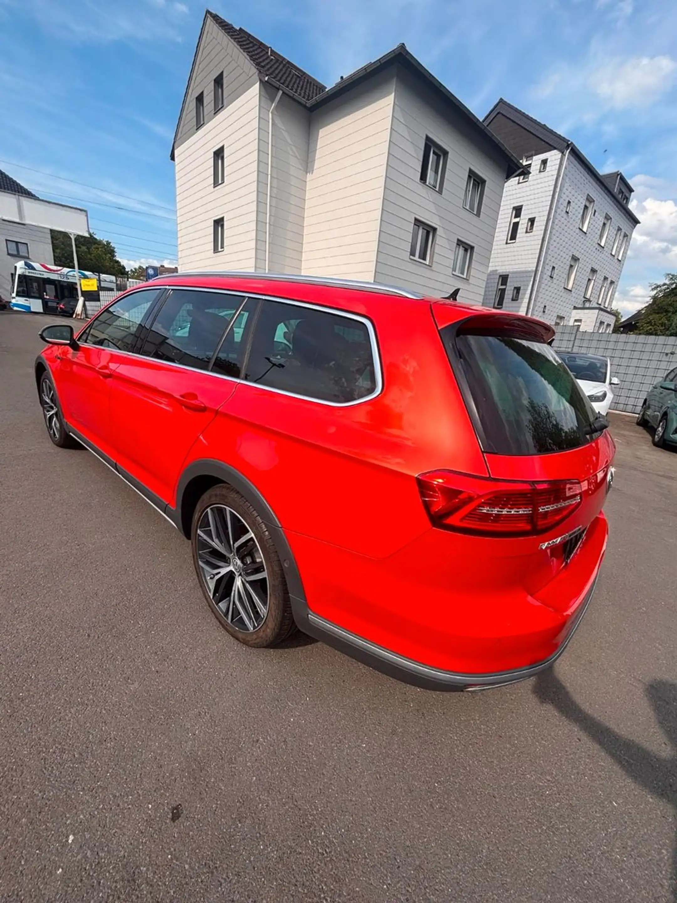 Volkswagen Passat Alltrack 4 motion # Head Up # MWST. — photo 5