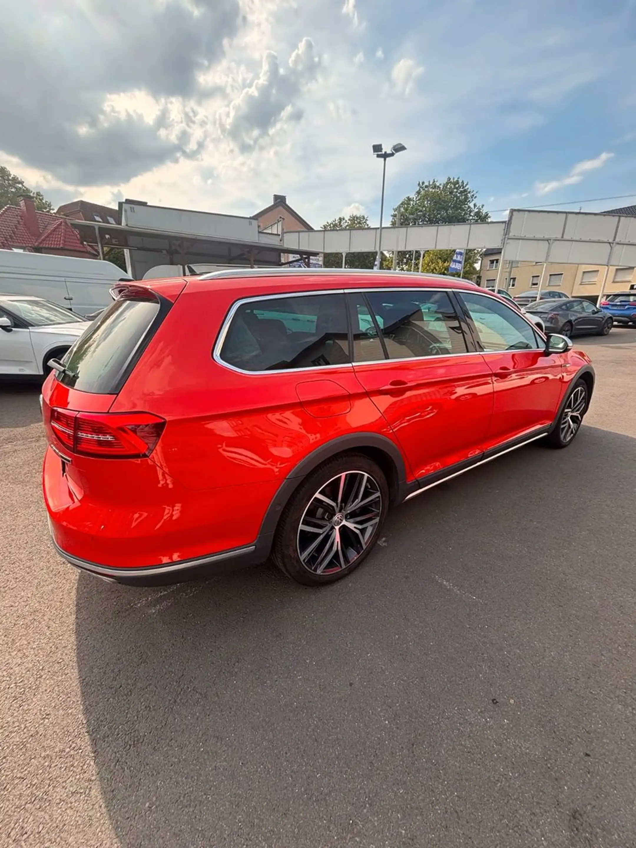 Volkswagen Passat Alltrack 4 motion # Head Up # MWST. — photo 6
