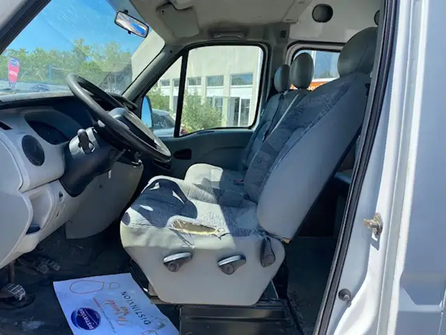 Renault Master view 4