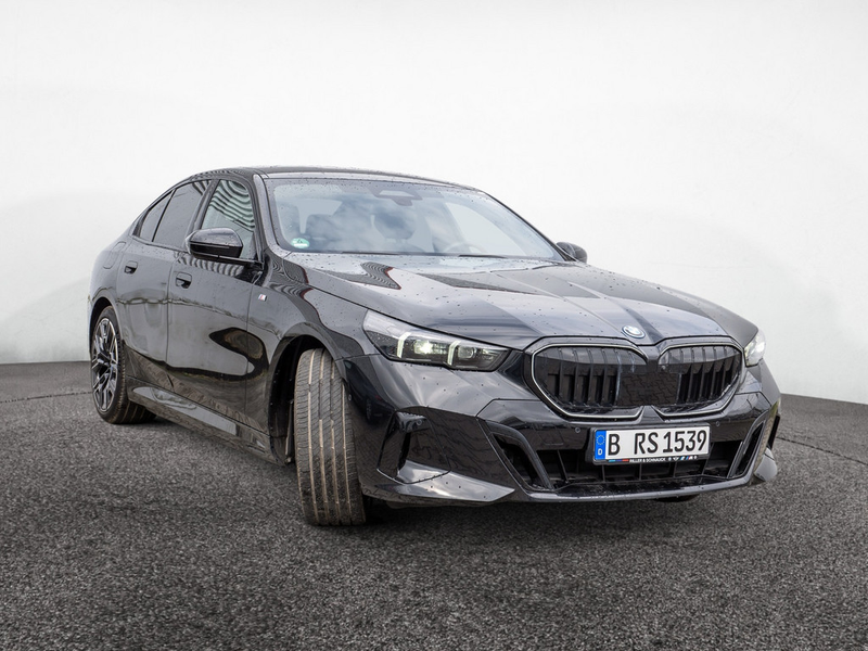 BMW 550 e xDrive M Sport PRO AHK+DRIVING-PROF+INN — photo 2