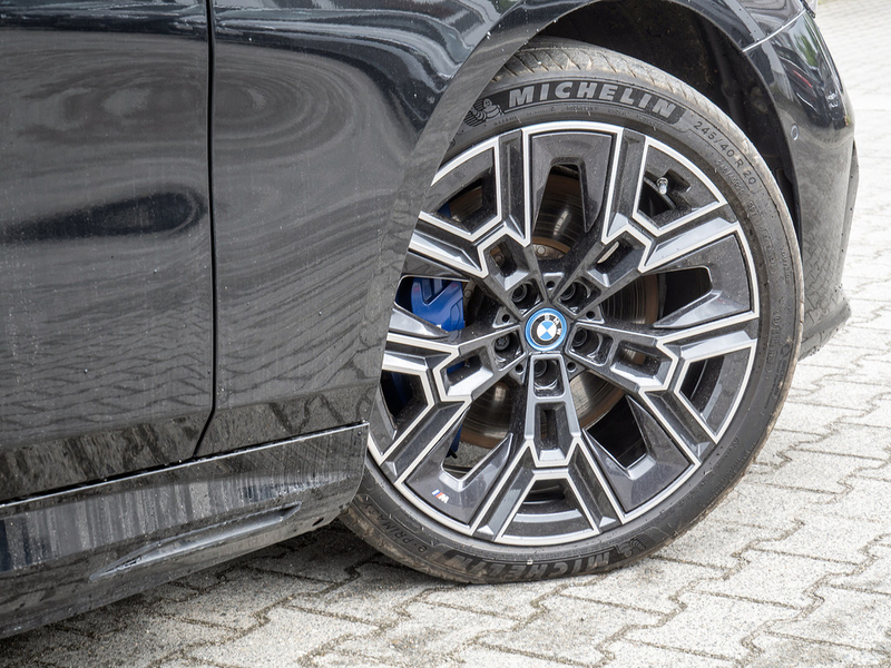 BMW 550 e xDrive M Sport PRO AHK+DRIVING-PROF+INN — photo 5