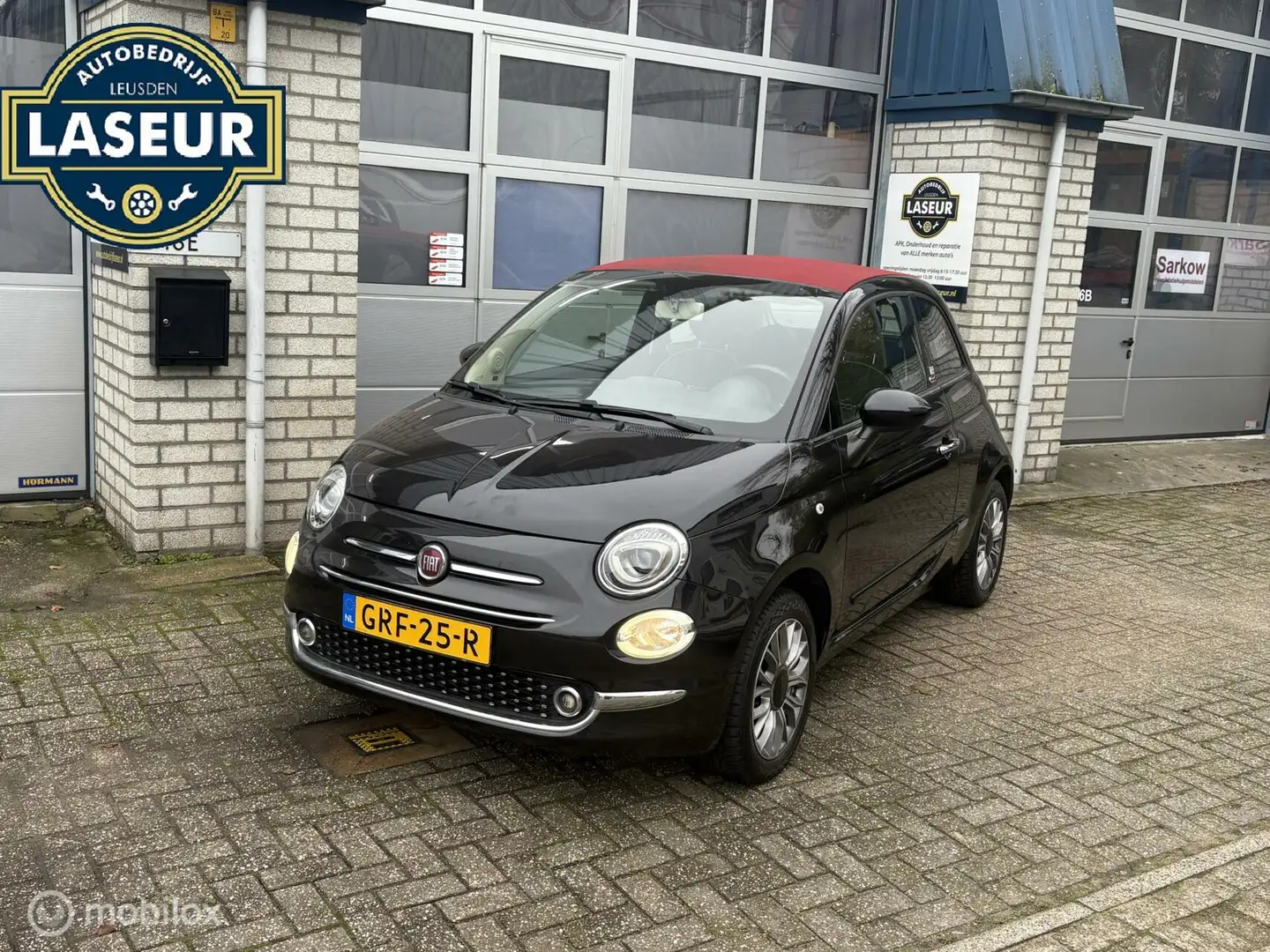 Fiat 500C 1.2 Lounge Zwart - 1