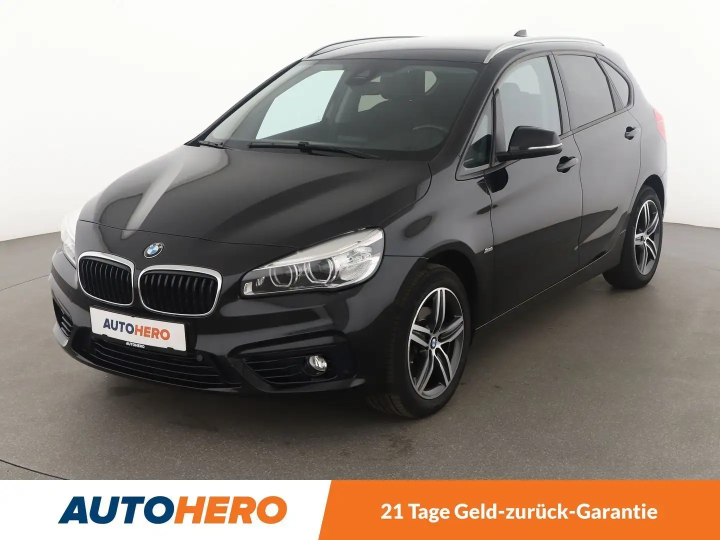 BMW 218 218i Active Tourer Sport Line *LED*CAM*SHZ*TEMPO* Black - 1