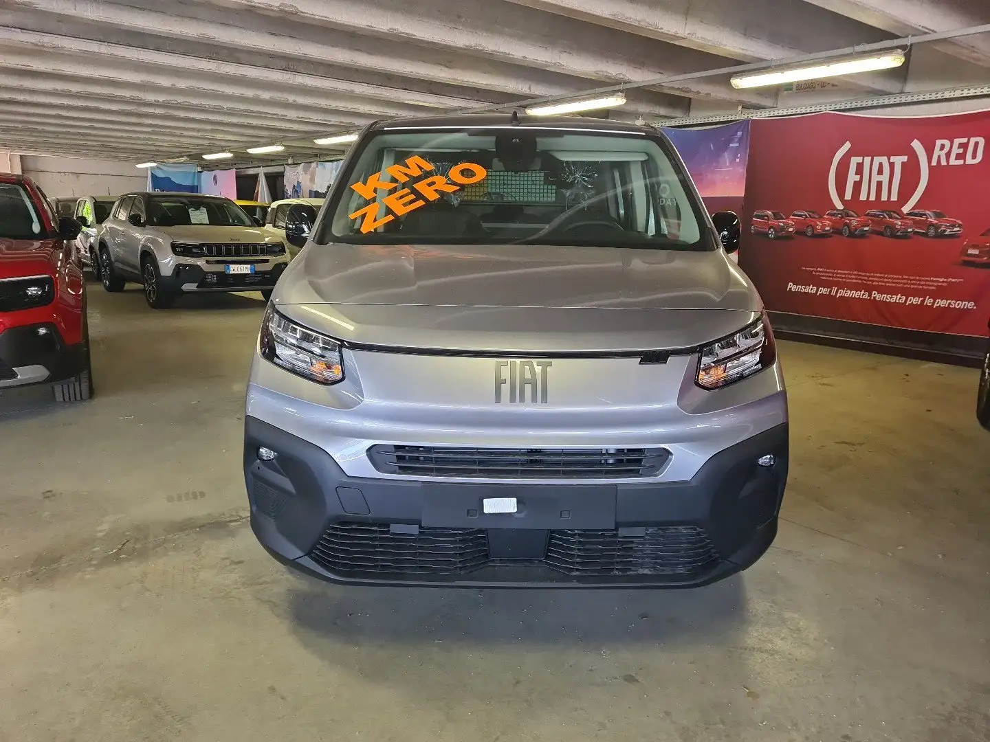 Fiat Doblo Doblò 1.5 BlueHdi 100CV Combi N1 Zilver - 2