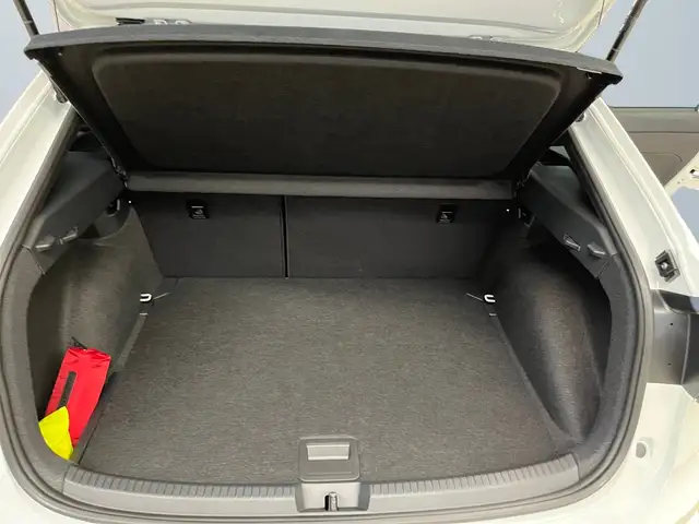 Volkswagen Taigo view 14
