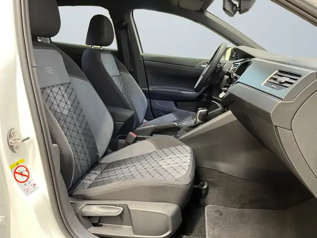 Volkswagen Taigo view 10