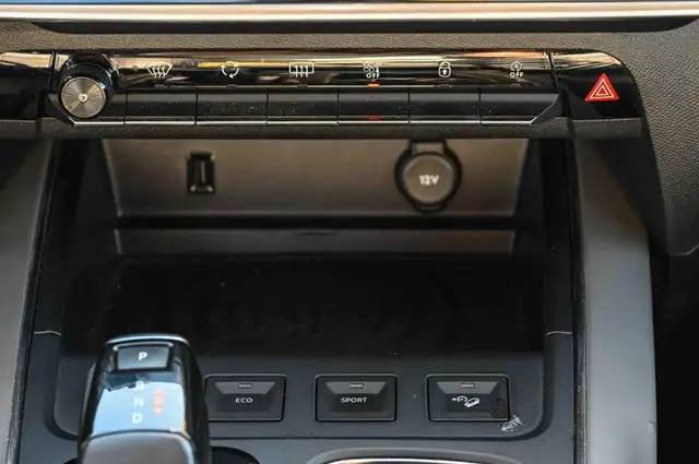 Citroen C5 Aircross view 15
