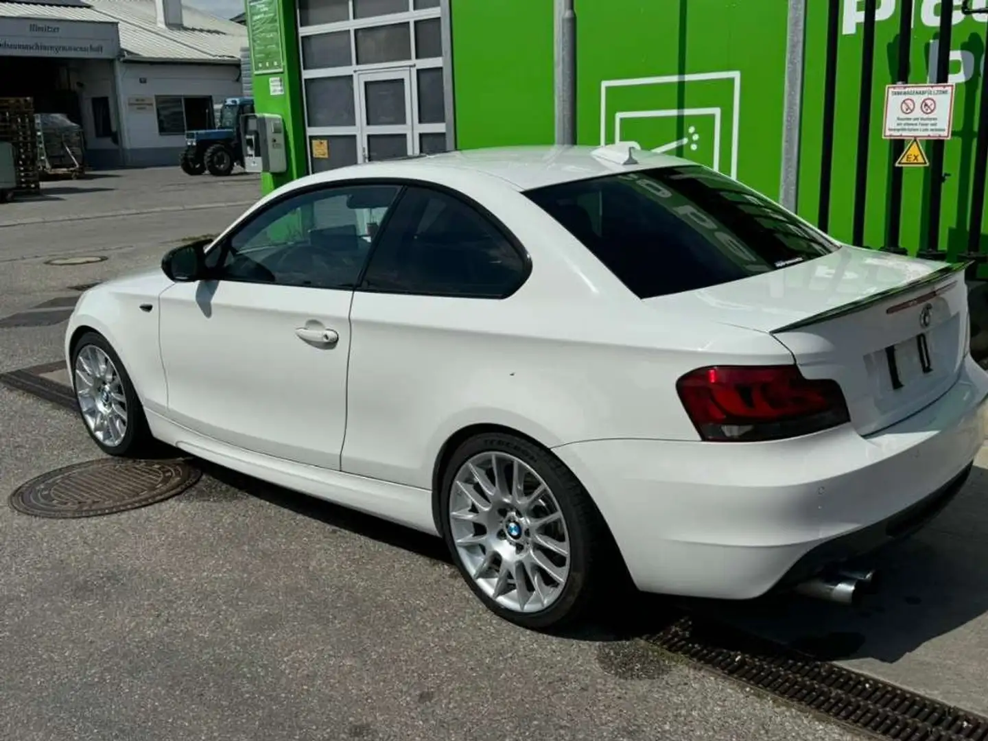 BMW 118 118d Coupé Schwarz - 2