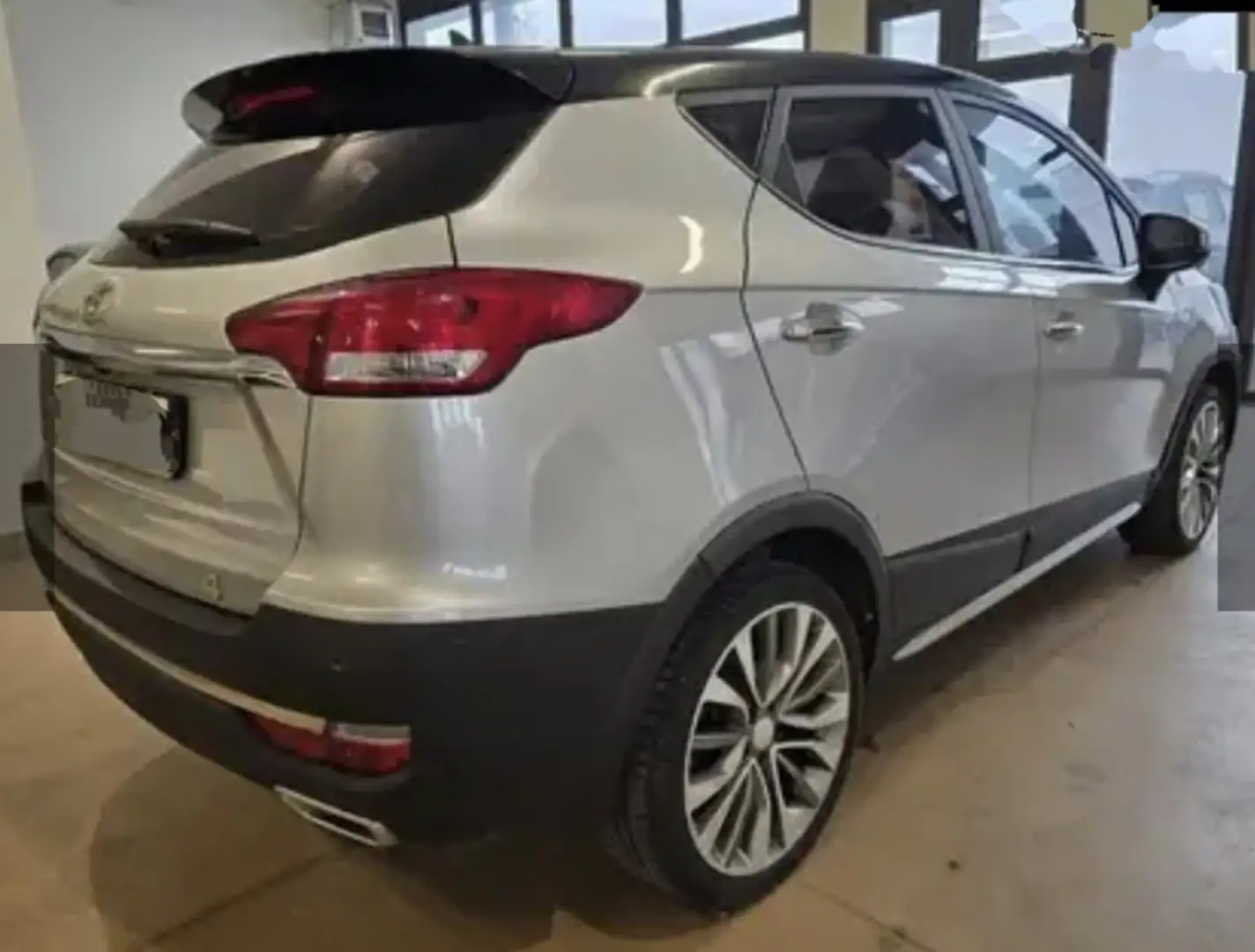 DR Automobiles DR4 DR 44 1.6 Gpl 115cv Plateado - 1