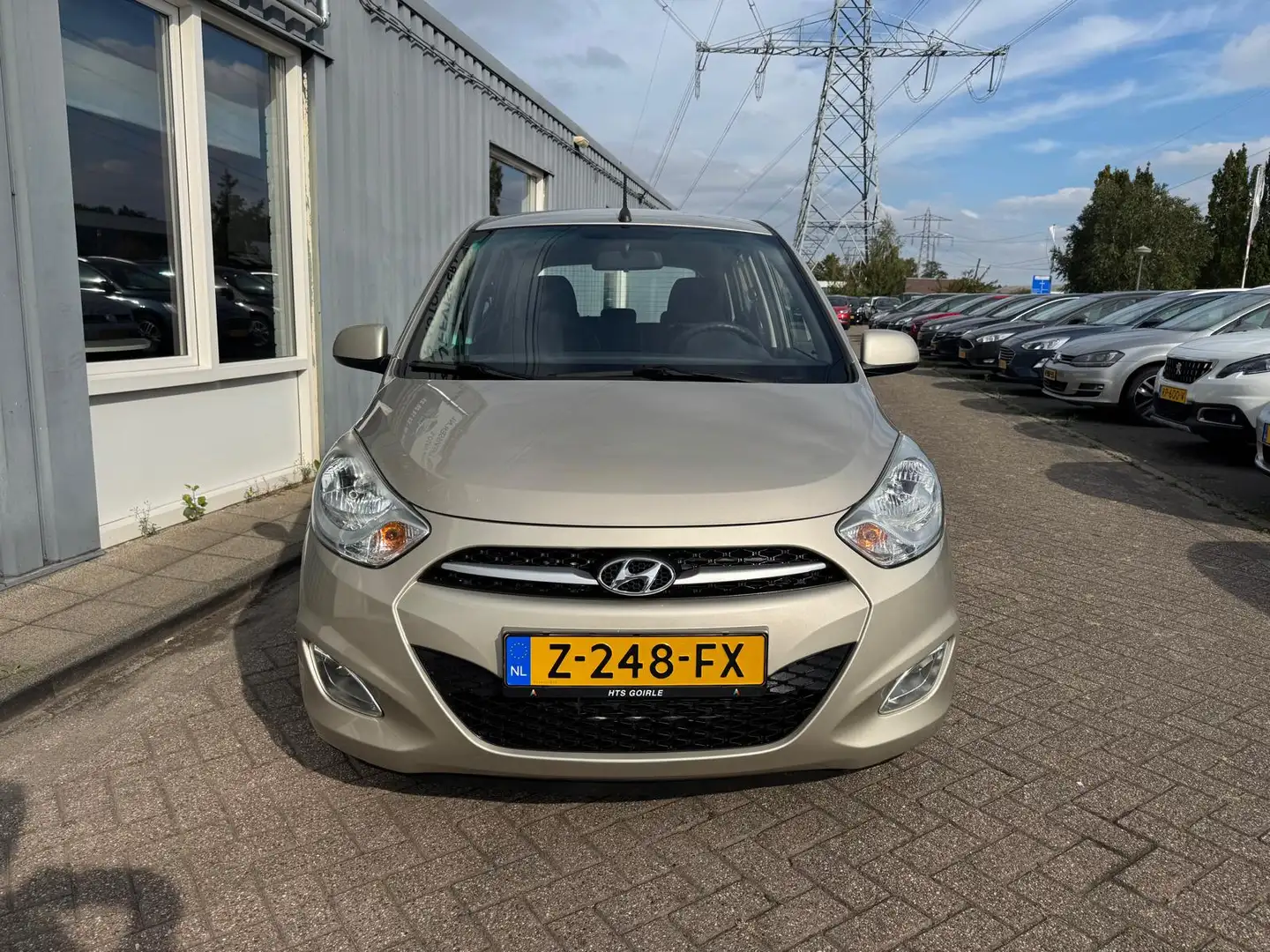 Hyundai i10 1.1 i-Drive Cool Geel - 2