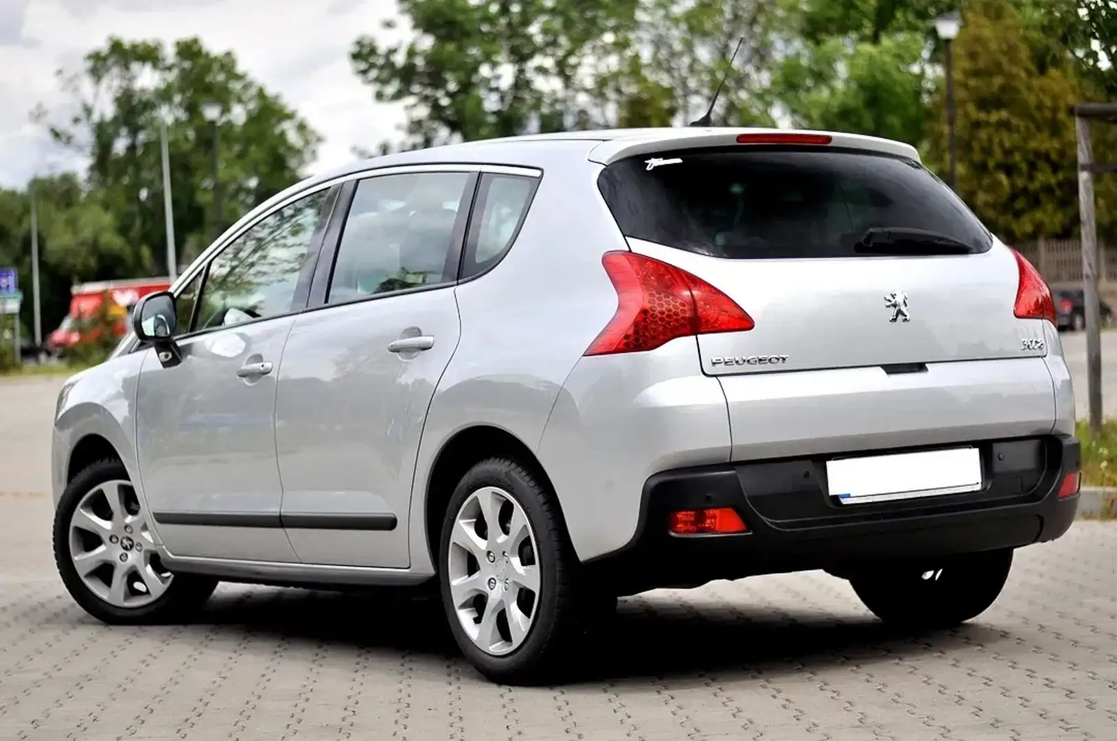 Peugeot 3008 3008 HDi FAP 110 Business-Line Silver - 2