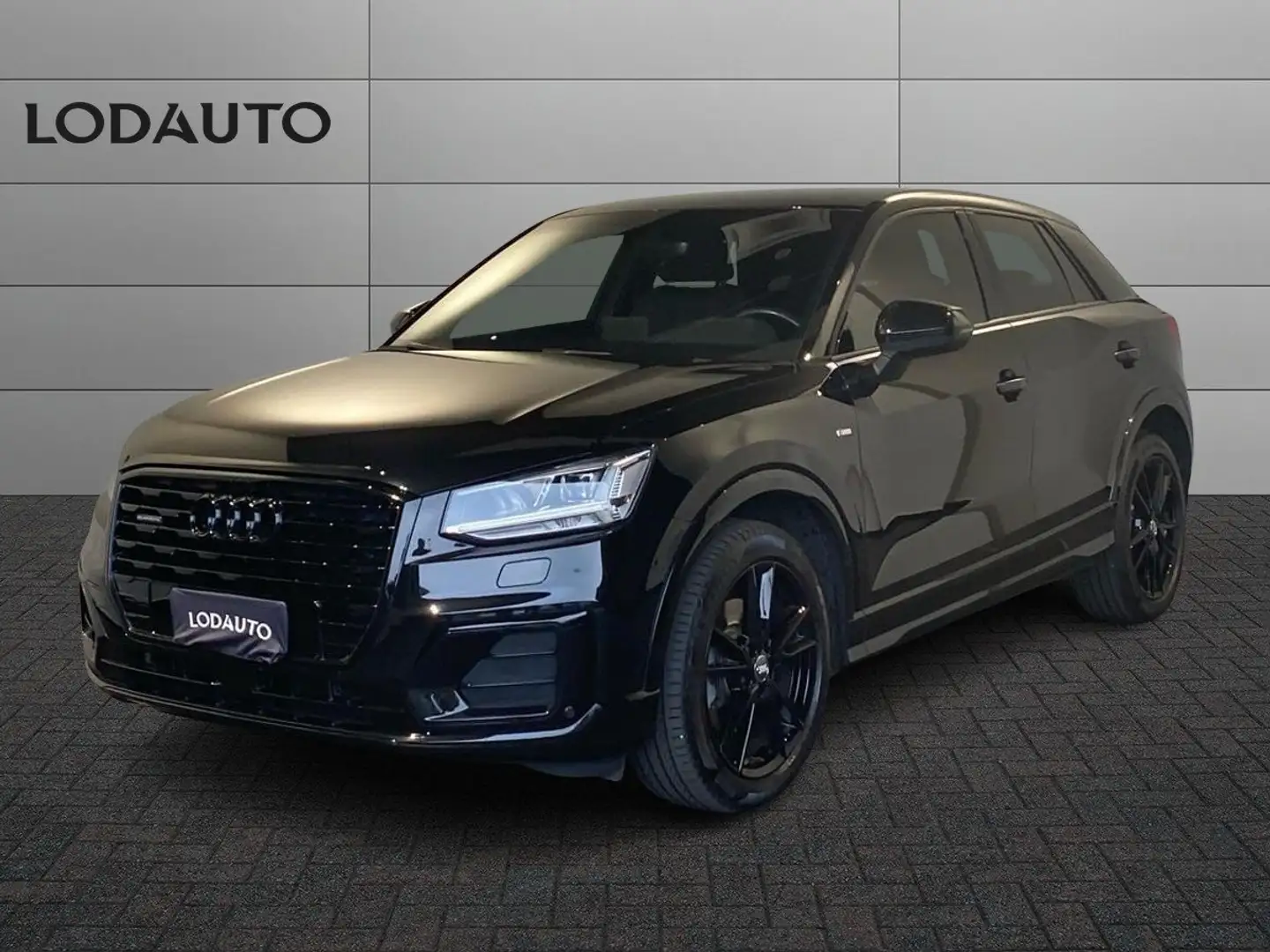 Audi Q2 Q2 2.0 TDI quattro S tronic S line Zwart - 1