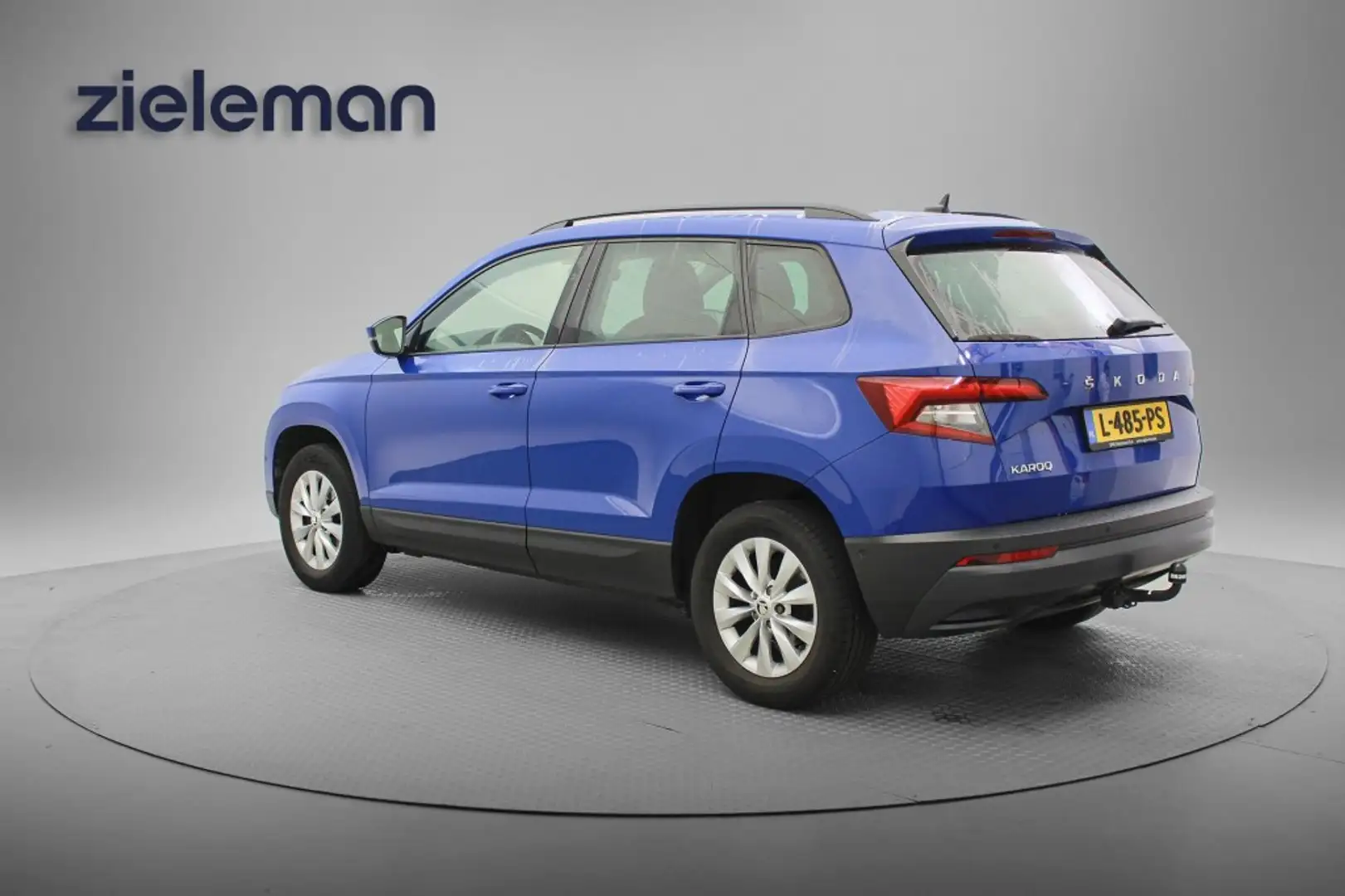 Skoda Karoq 1.0 TSI Business Edition - Carplay, Cruise, Trekha Bleu - 2