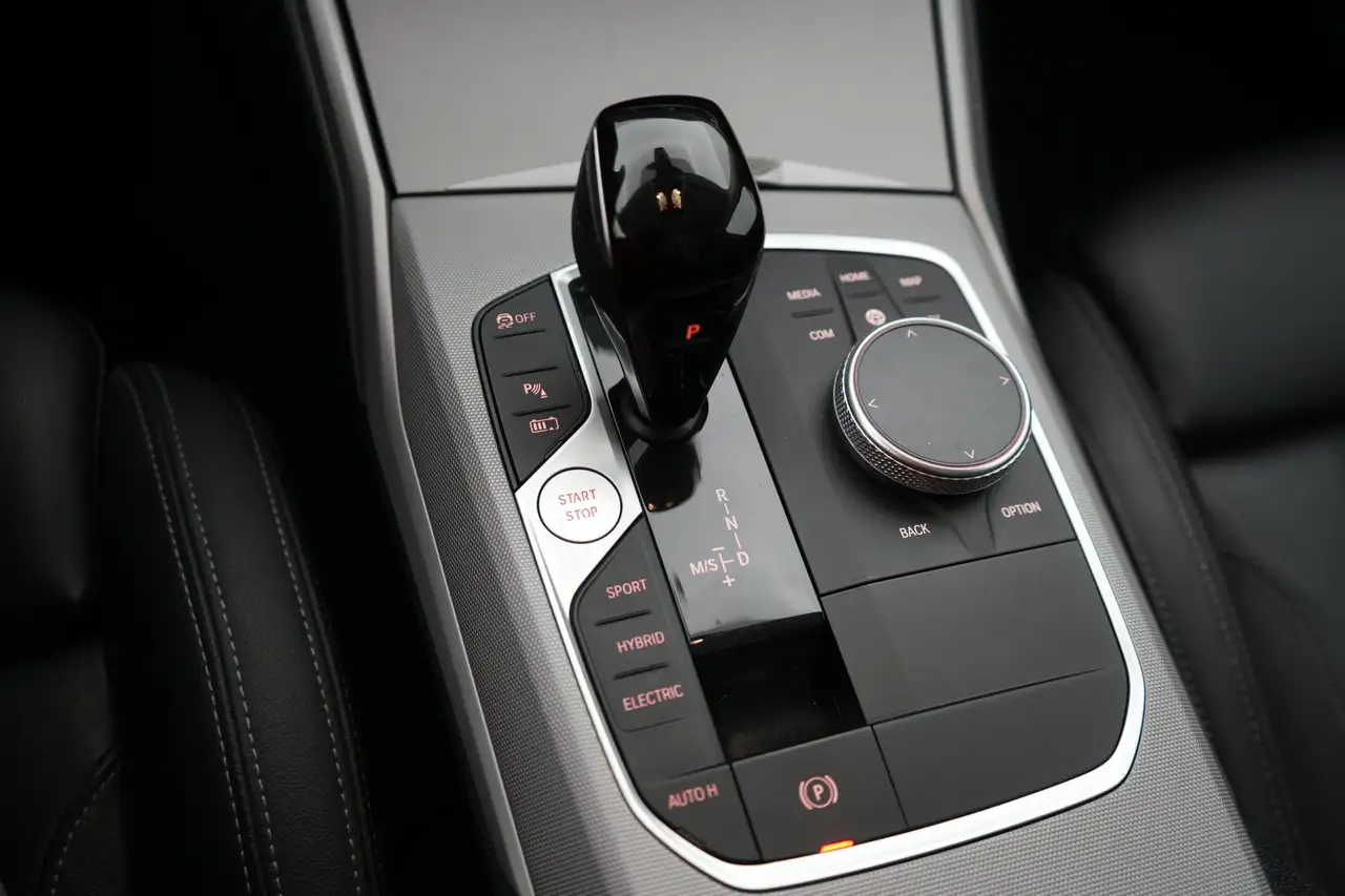 BMW 320 3 Touring 320e PHEV Business+ LEDER/CUIR LED GPS P, миниатюра 16