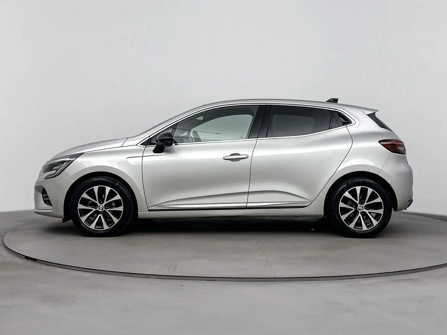 Renault Clio 1.0 TCe 90Pk Techno | Navigatie | Apple & Android Grijs - 2