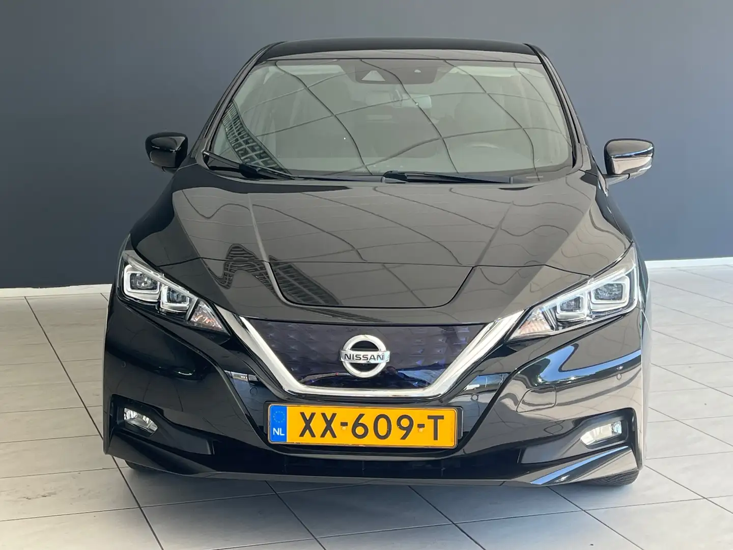 Nissan Leaf Tekna 40 kWh Zwart - 2