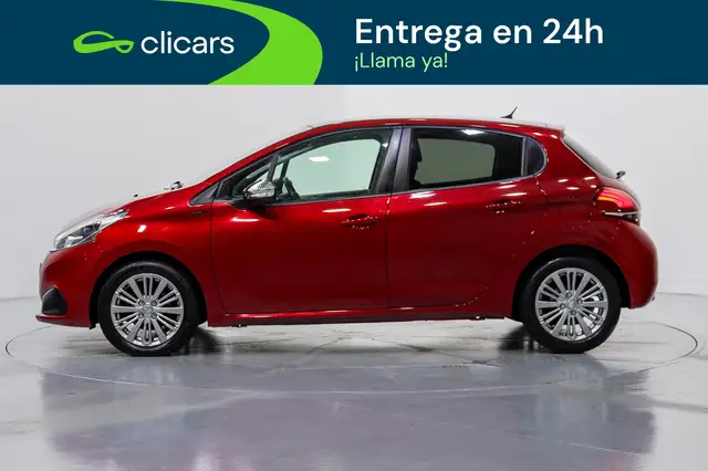 Peugeot 208 view 8