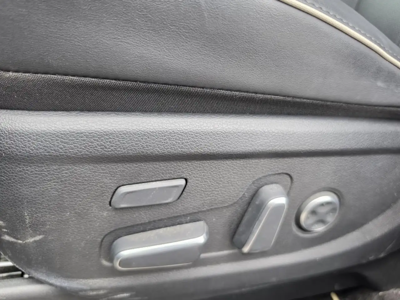 Hyundai PALISADE photo Hyundai PALISADE