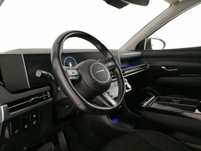 Hyundai Tucson view 12