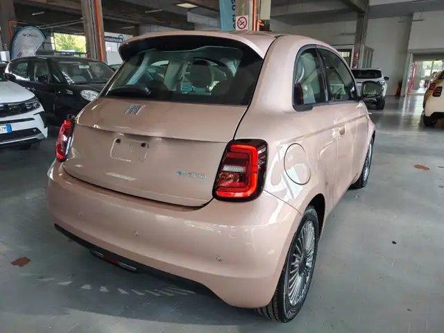 Fiat 500 view 8