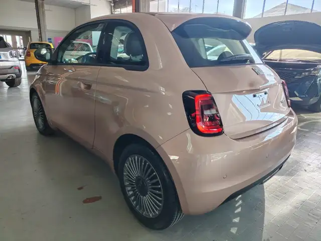 Fiat 500 view 10