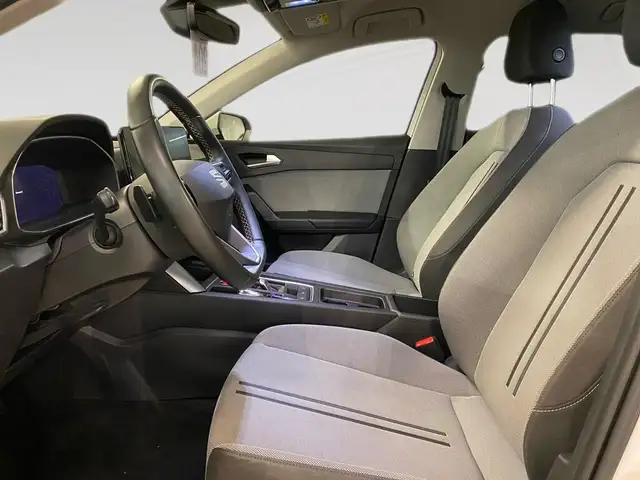 SEAT Leon view 7