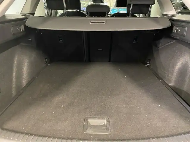 SEAT Leon view 9